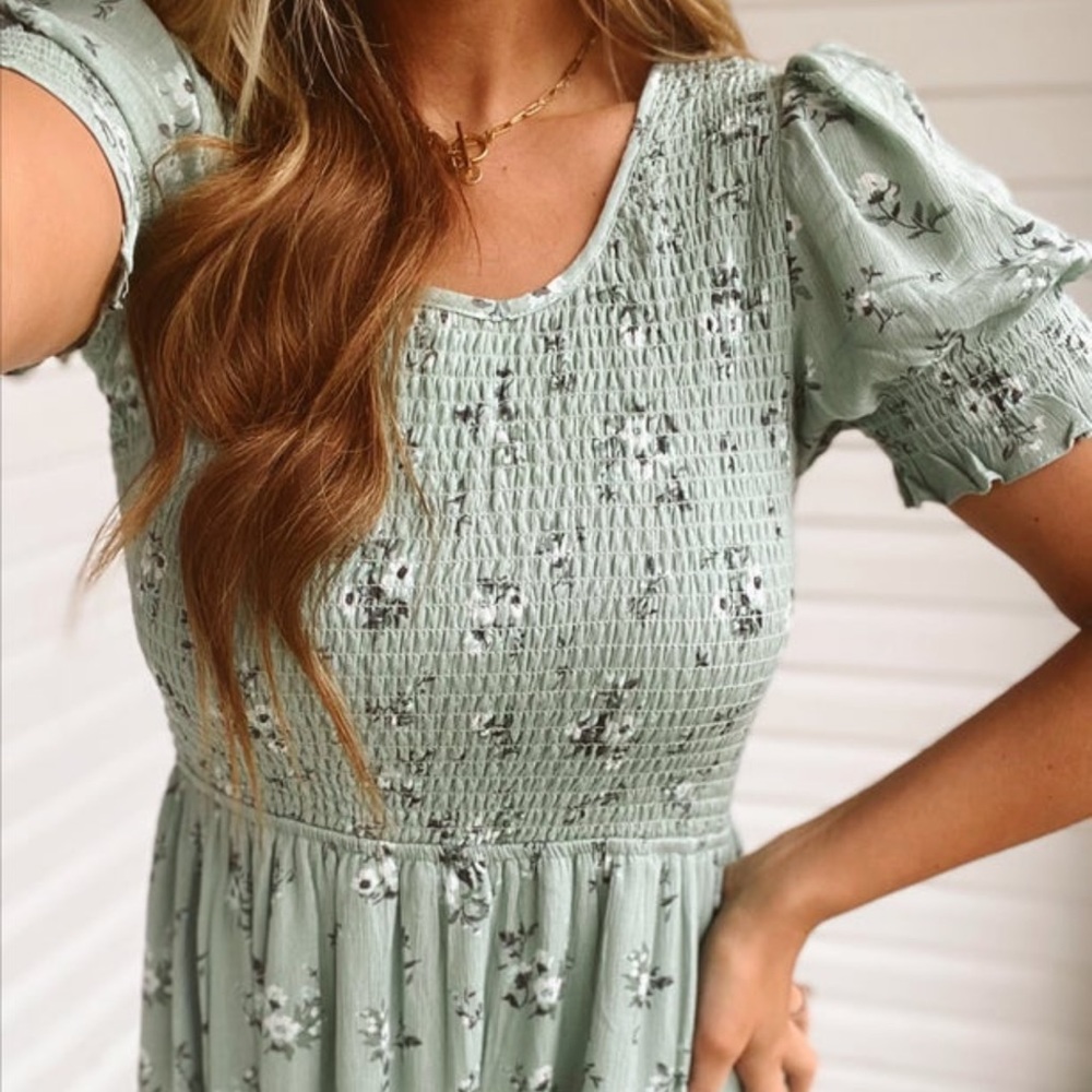 The McCall midi in honeydew floral